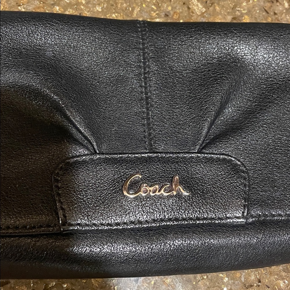 Coach Black Leather Shoulder Bag - Picture 3 of 6